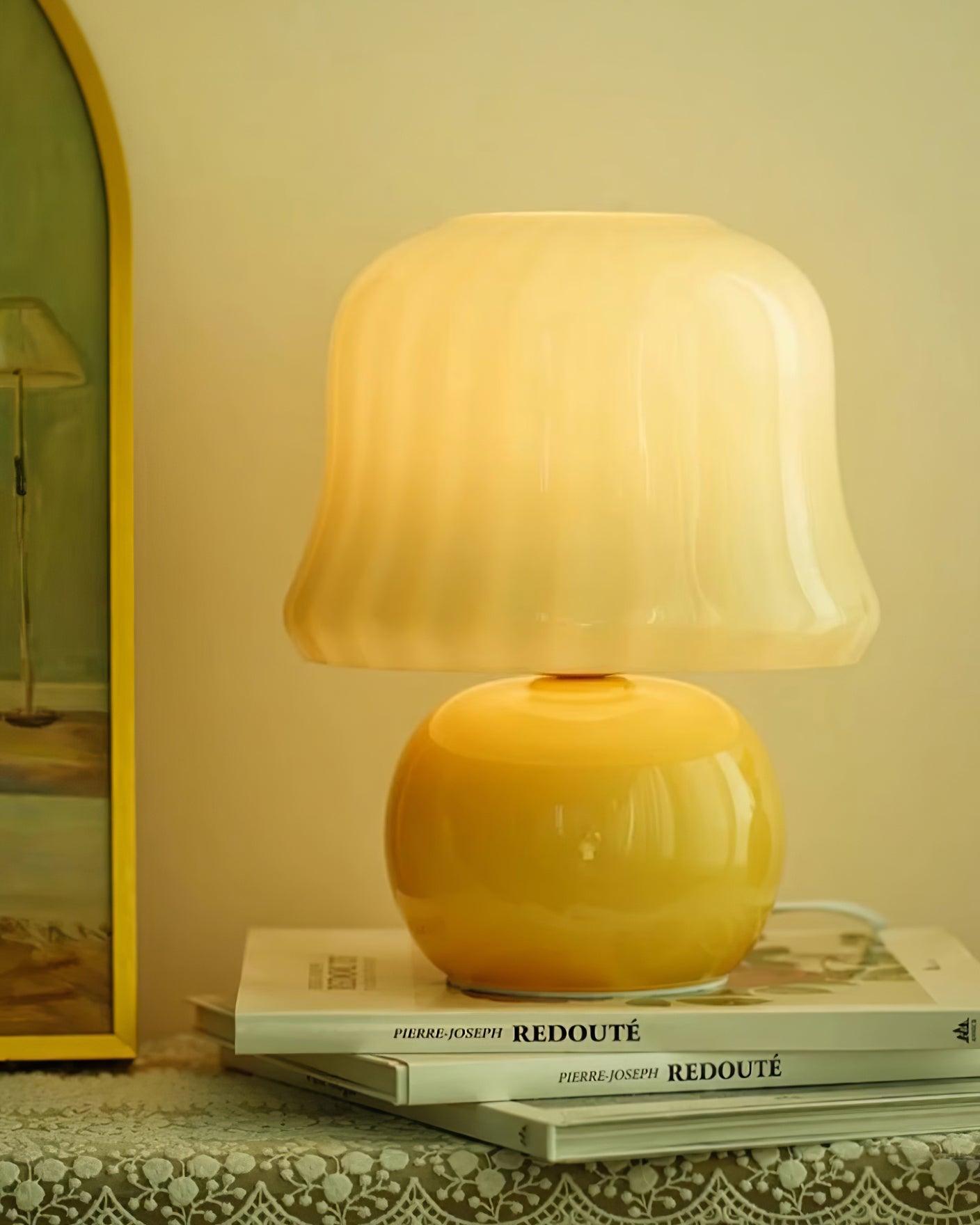 Zara – Tischlampe im Pilzdesign aus glasierter Glas