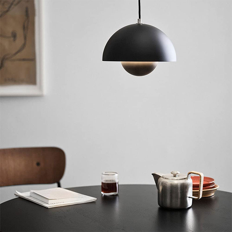 Halbrunde moderne Pendelleuchte