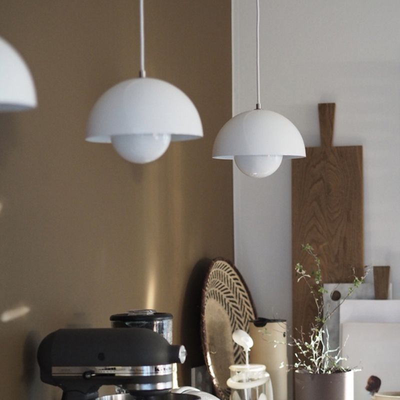 Halbrunde moderne Pendelleuchte