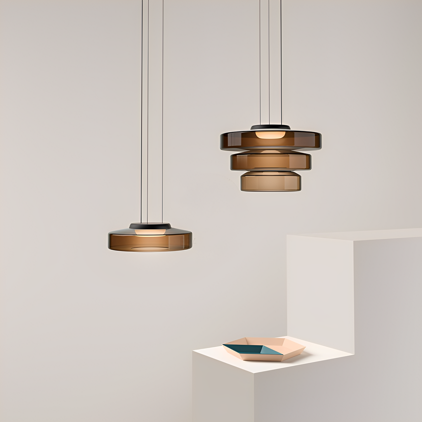 Aurora – Eleganter Nordischer Glas-Kronleuchter