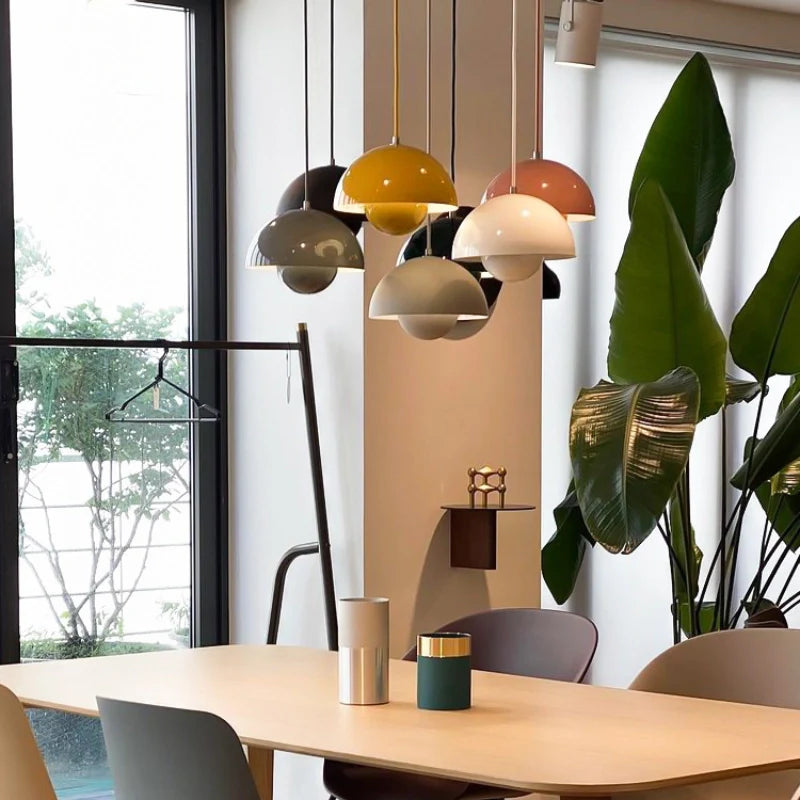 Lunetta – Kreativer Kinderzimmer-Kronleuchter