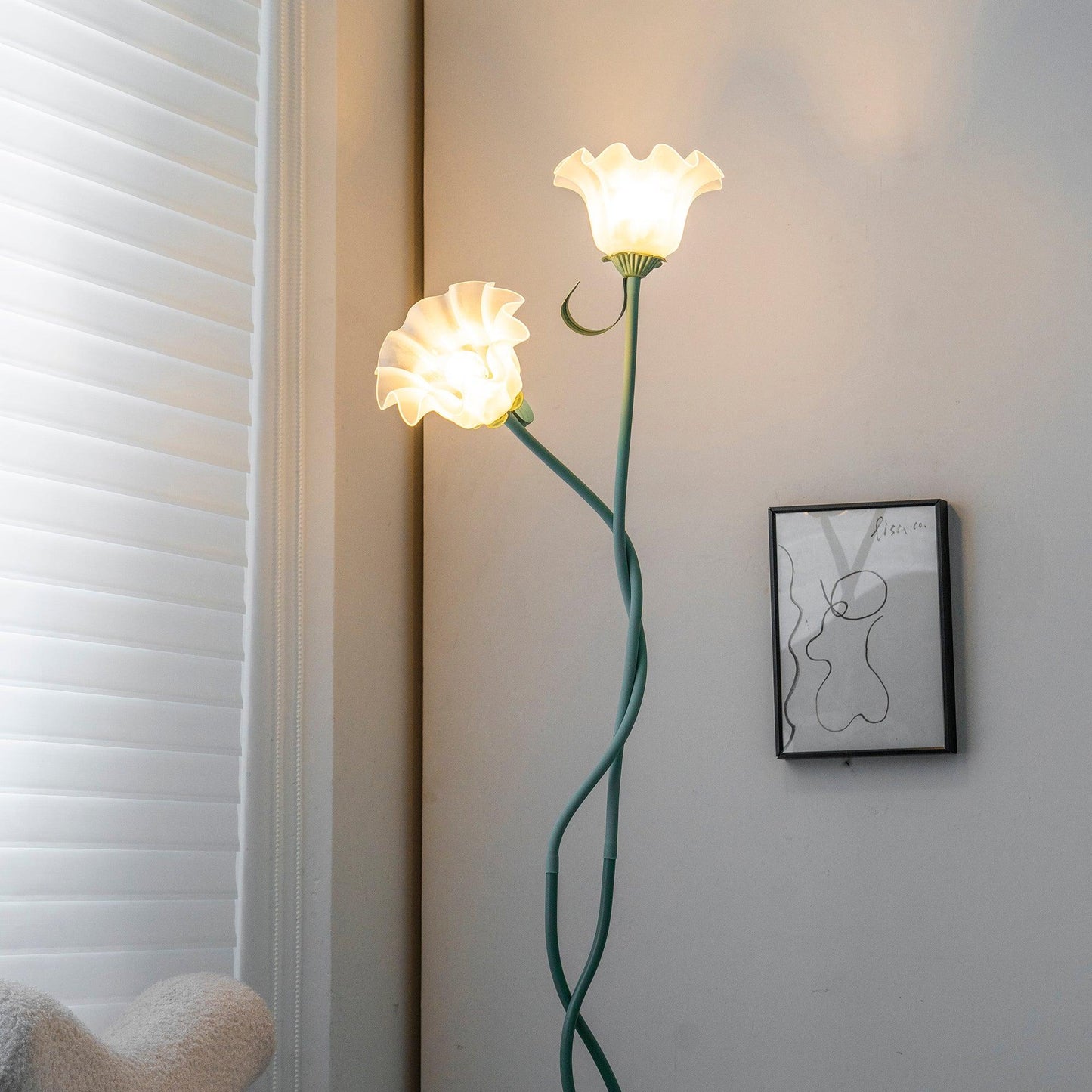 Elska – Calla Blumen Stehleuchte