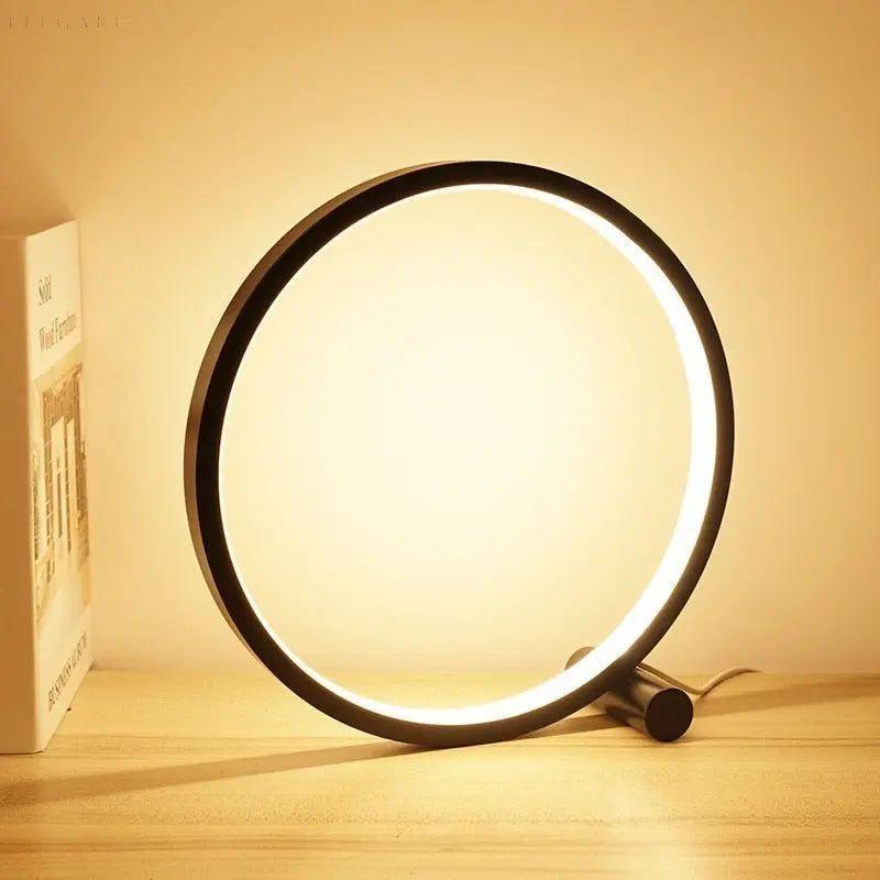 LED-Ringlampe im Zen-Stil