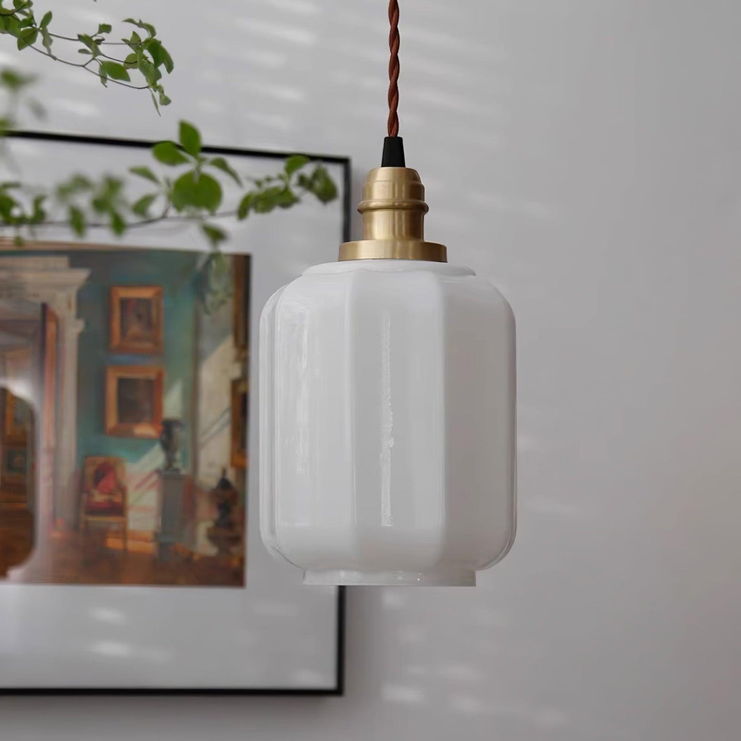 Henrika – Pendelleuchte im leichten Luxus-Design