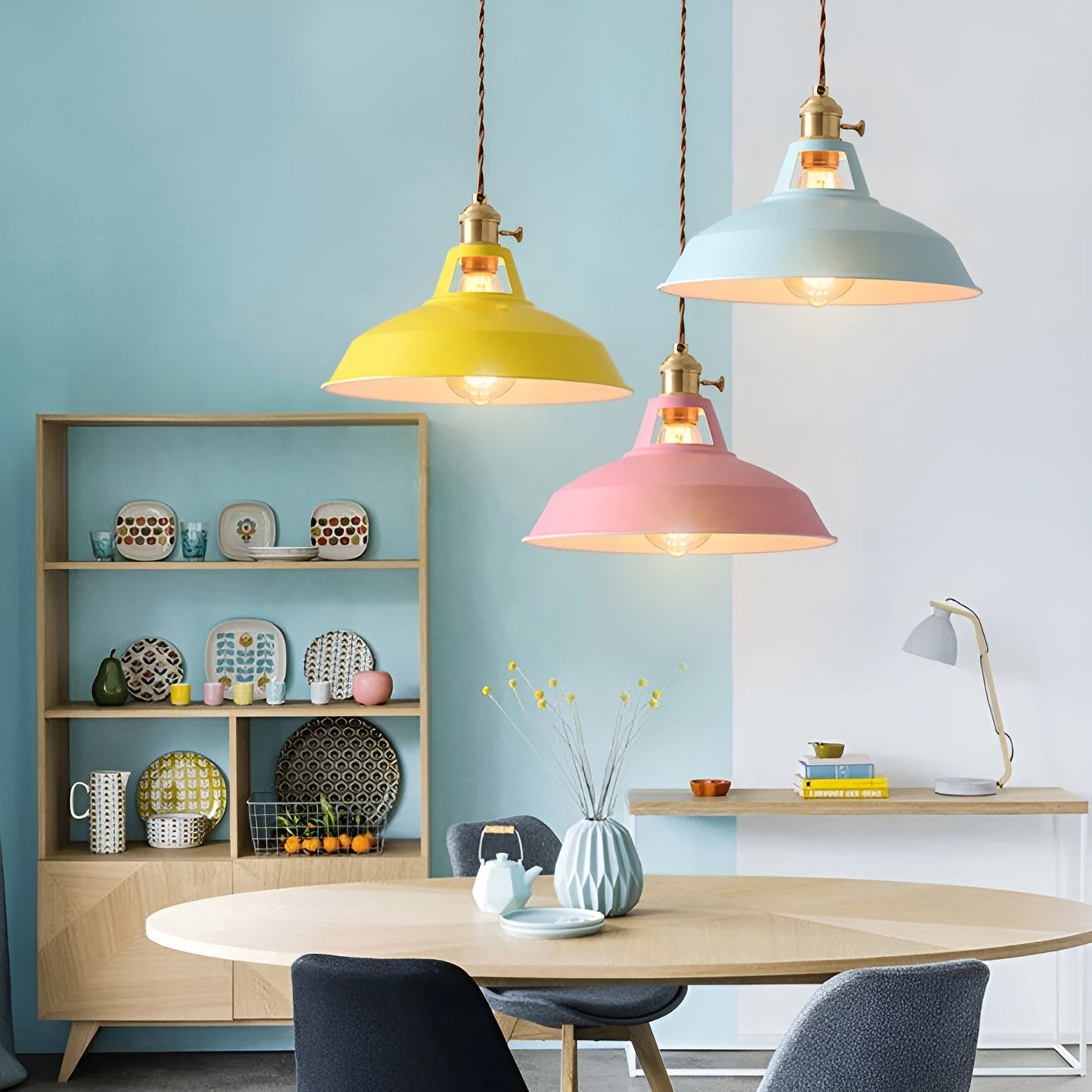 ColorDome Pendelleuchte – Verspielte LED-Leuchte in Macaron-Farbmischung
