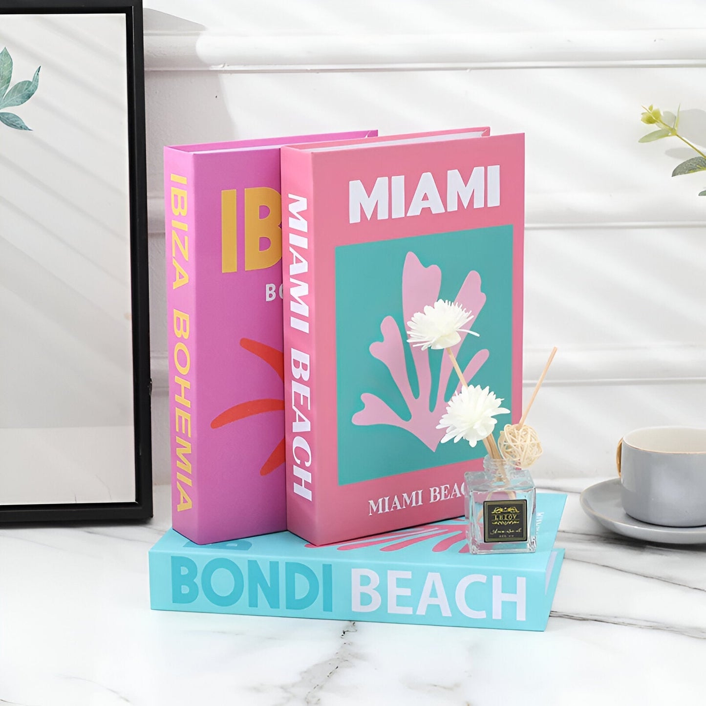 Izzy – Deko-Bücher im minimalistischen Stil