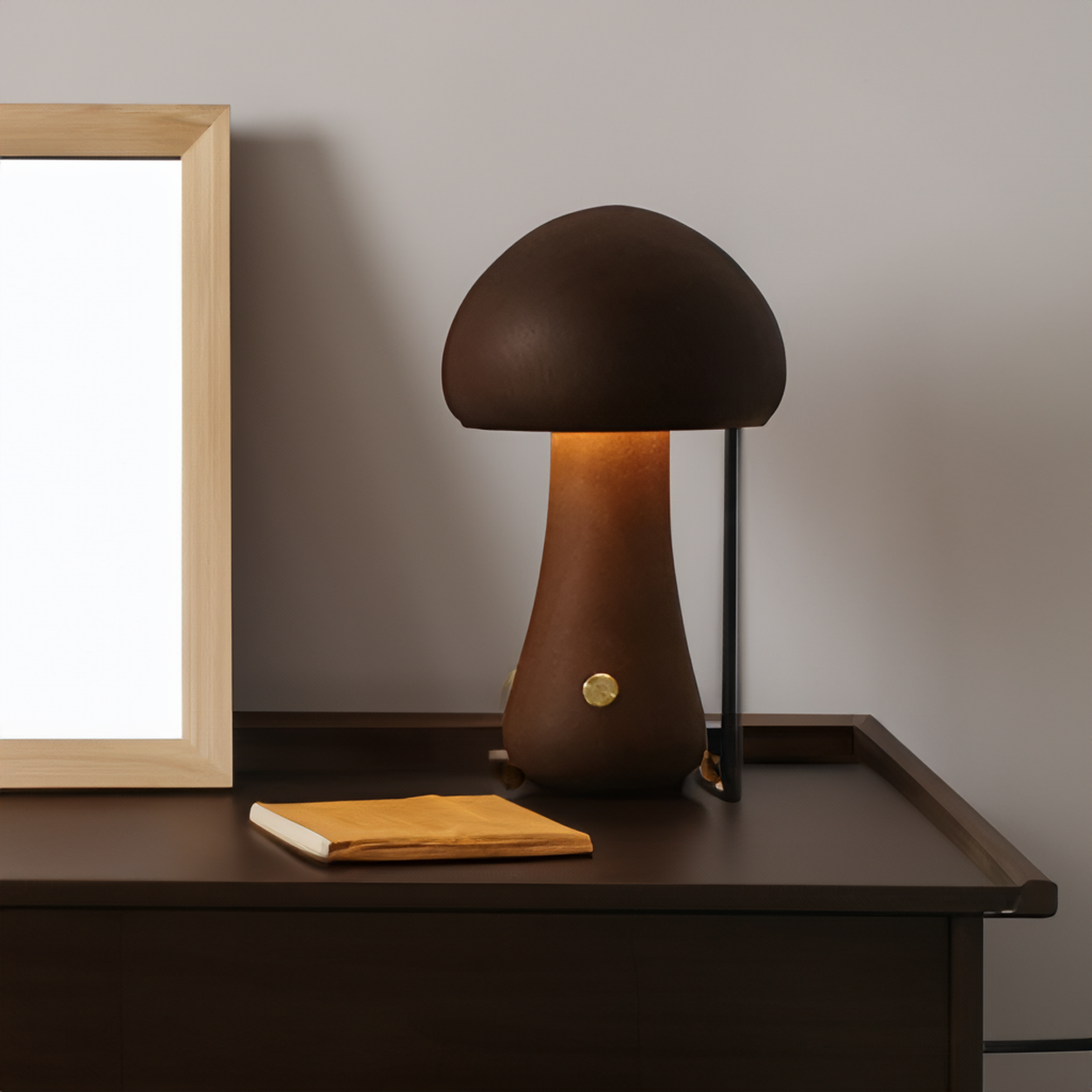 Pilzförmige Holzlampe mit Touch-Schalter