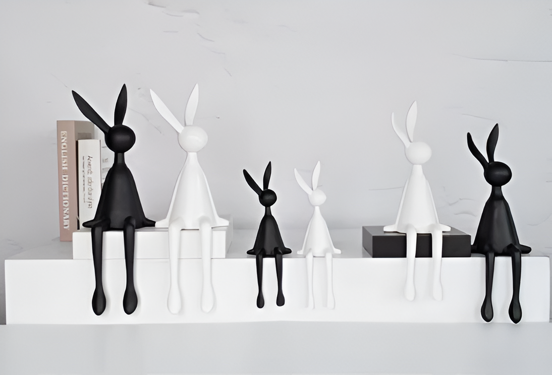HopArt Osterfigur – Farbenfroher Pop-Art-Hase aus Kunstharz