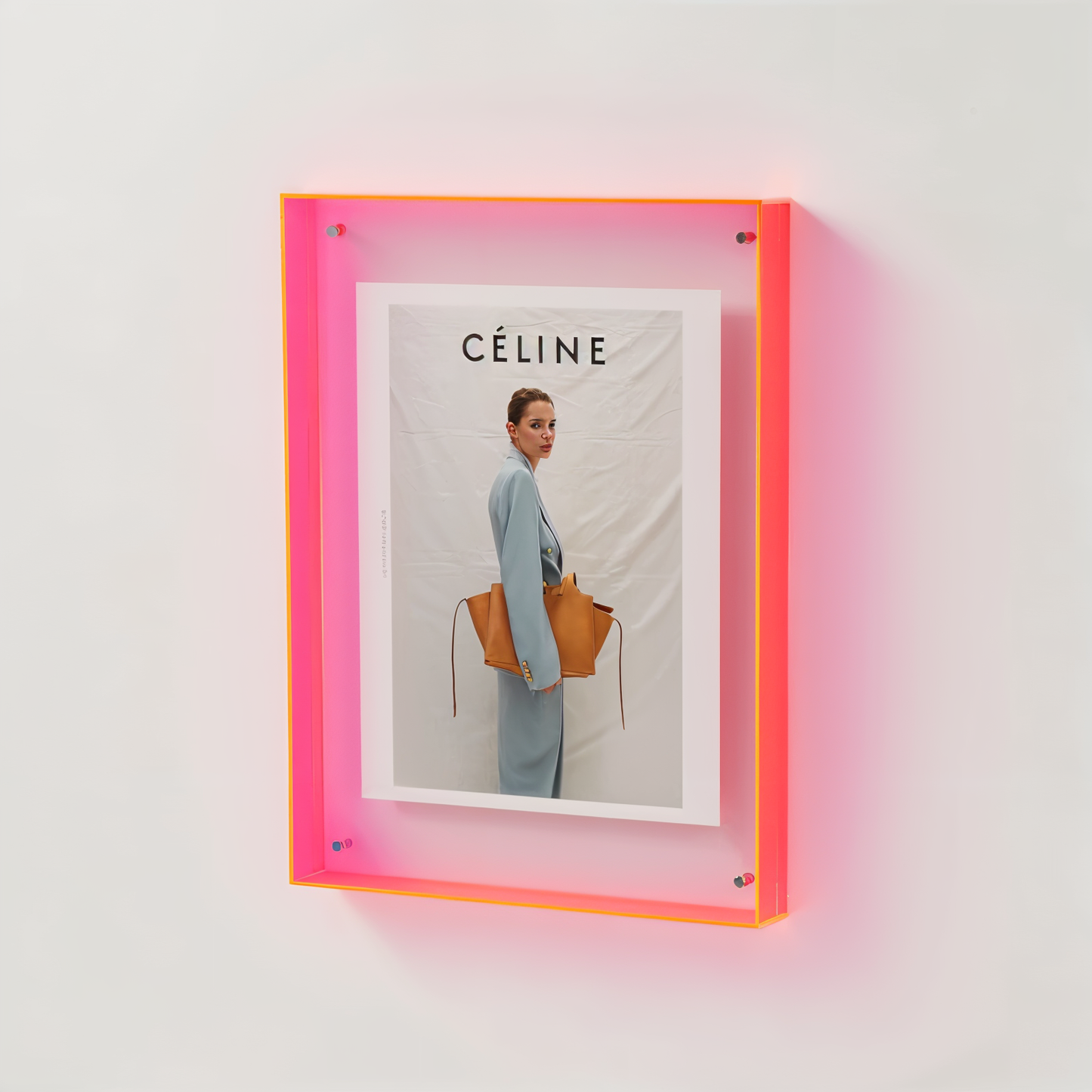 NeonGrid Frame – Acryl-Bilderrahmen mit Retro-Gitterdesign