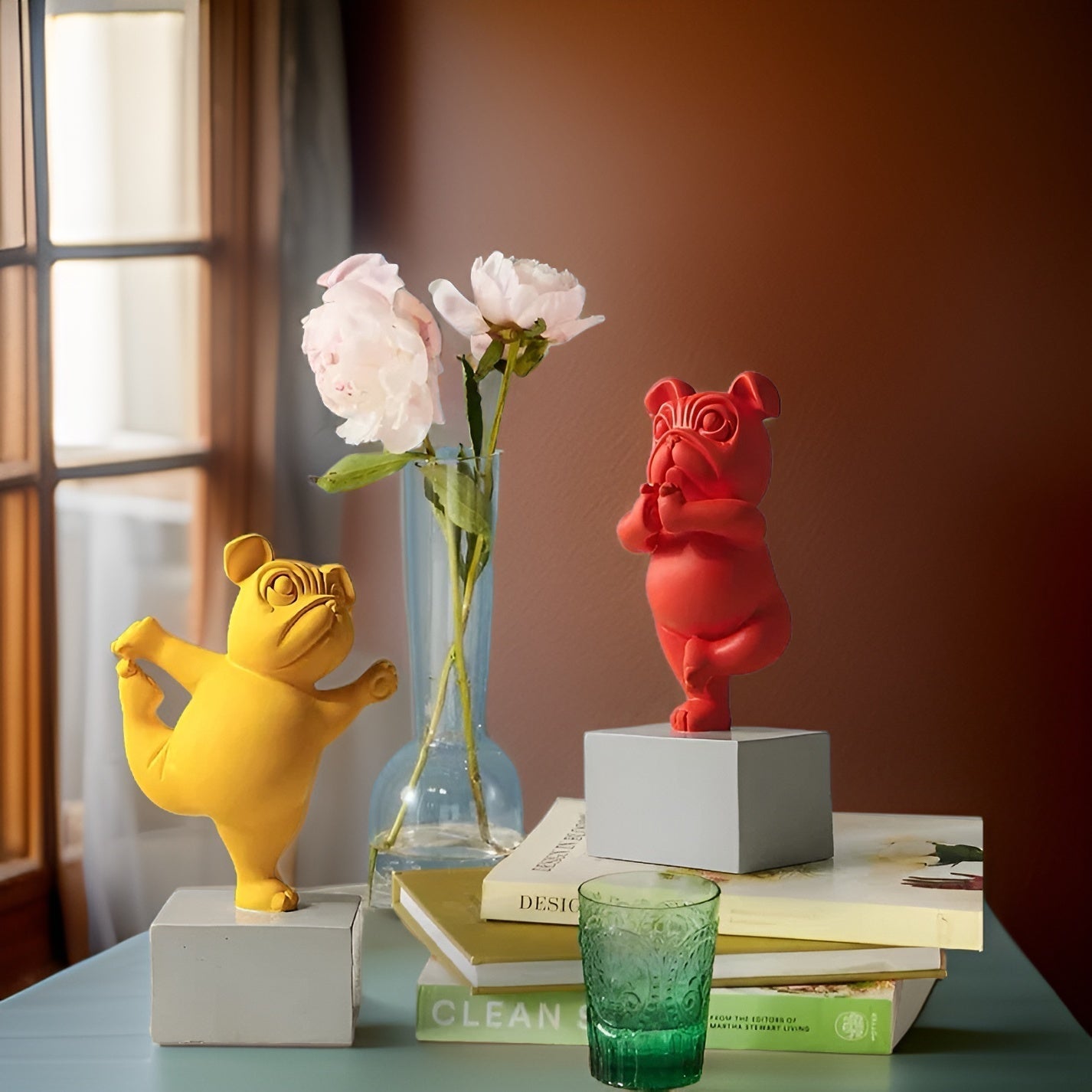 ZenBulldog – Verspielte Yoga-Figur aus Harz im Hunde-Design