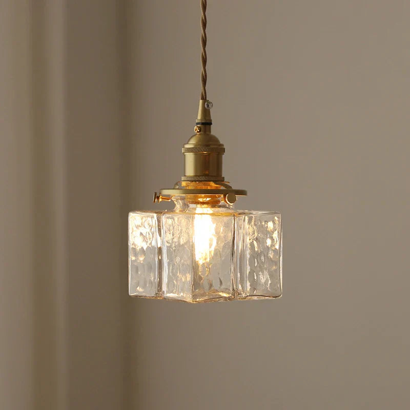 Farrah - Moderne Hängelampe aus Glas im Retro-Stil