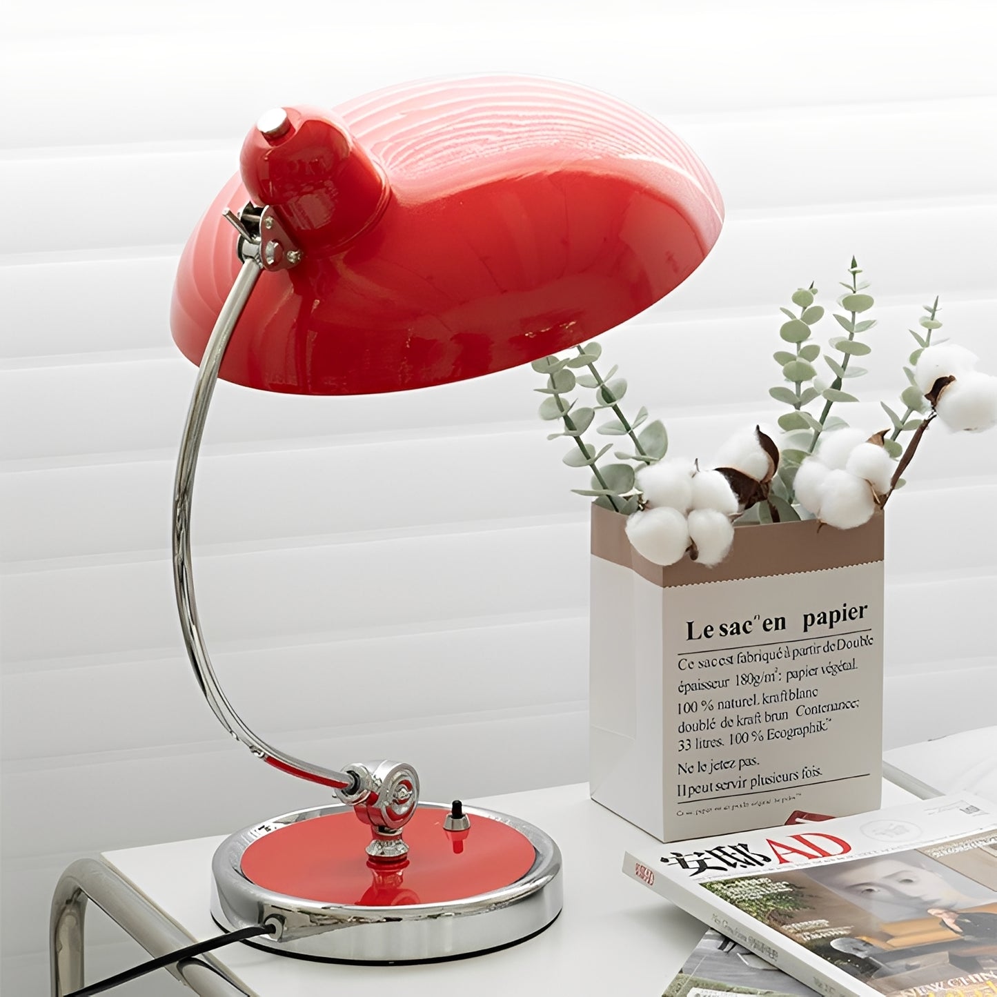 Liora – Moderne Minimalistische Tischlampe