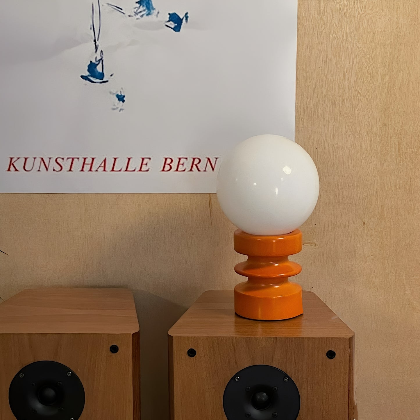 Noa – Kreative Nachttischlampe