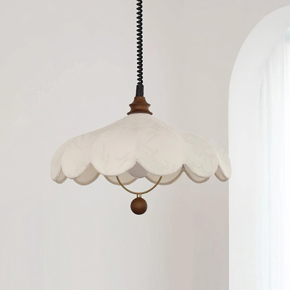 Ritta – Vintage Pendelleuchte mit Blumenmuster