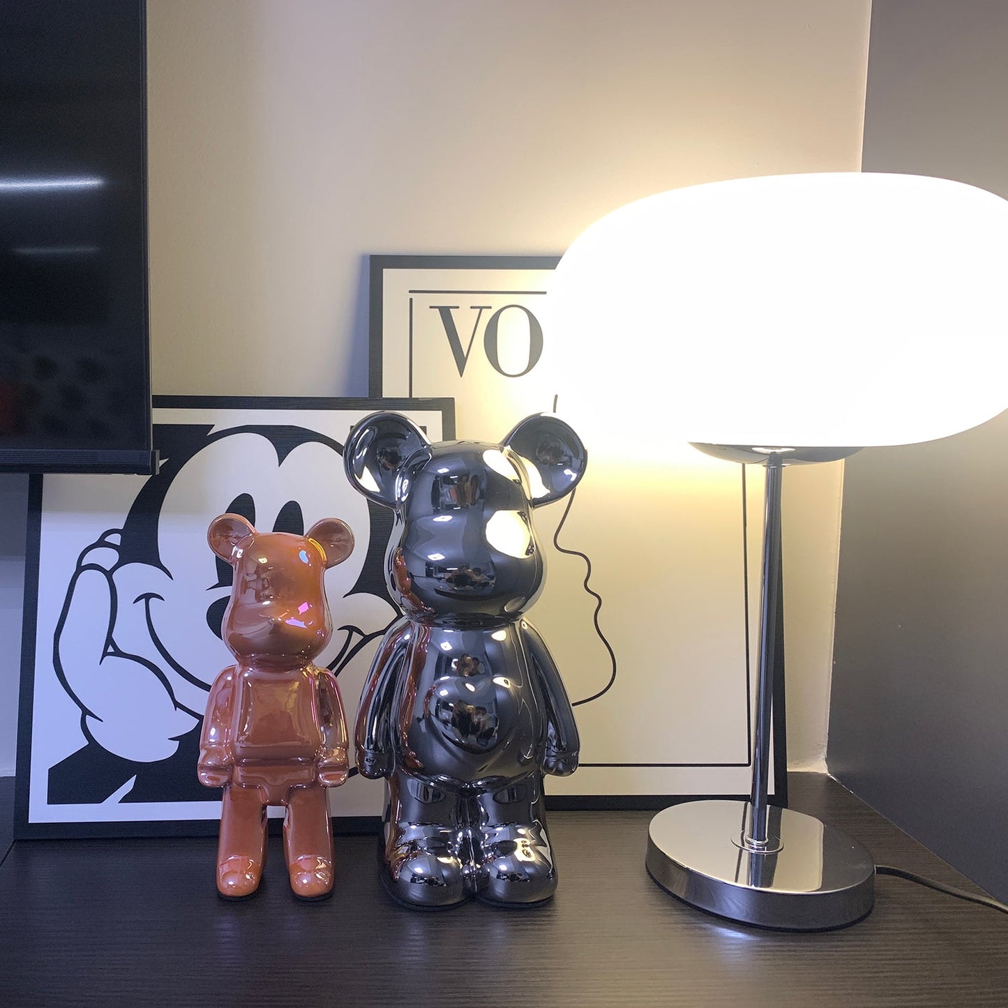 Lumi – Moderne Tischlampe
