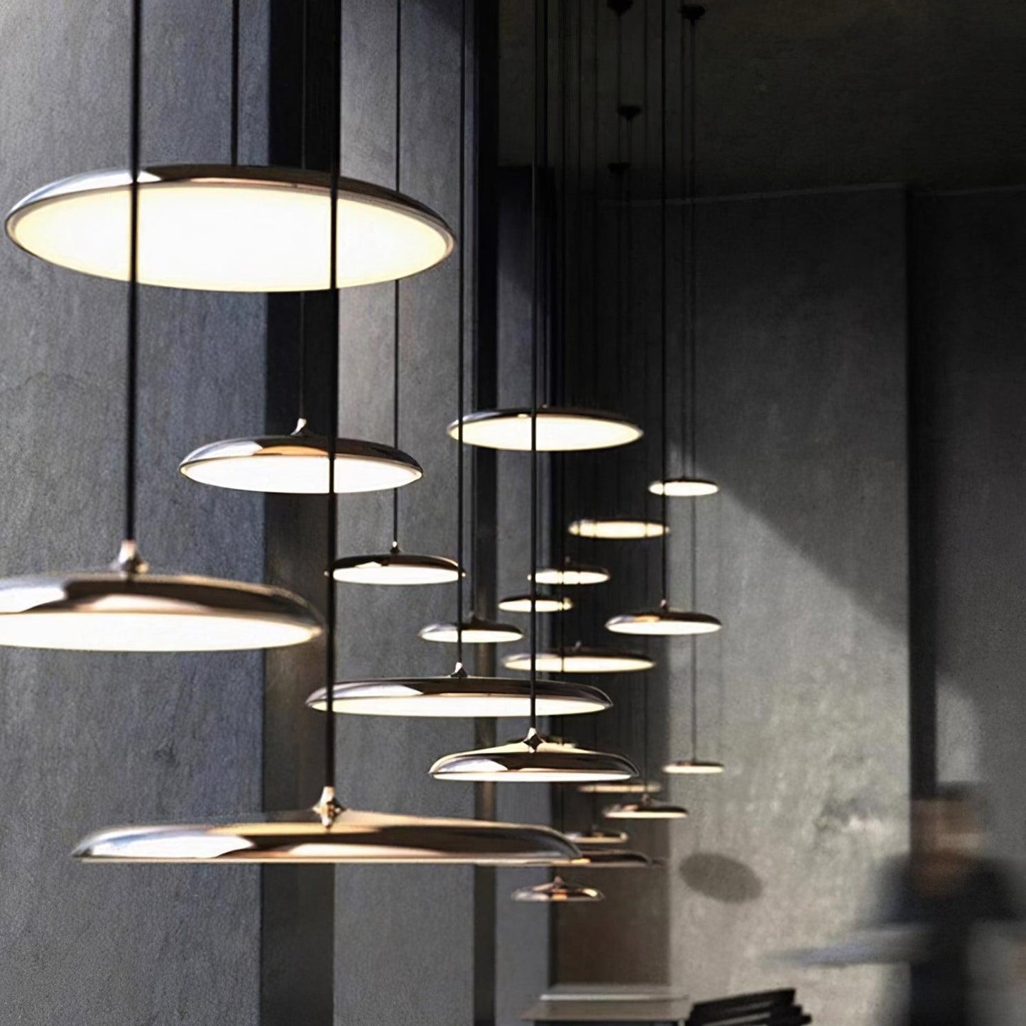 Elian – LED Hängeleuchte im Nordischen UFO-Design