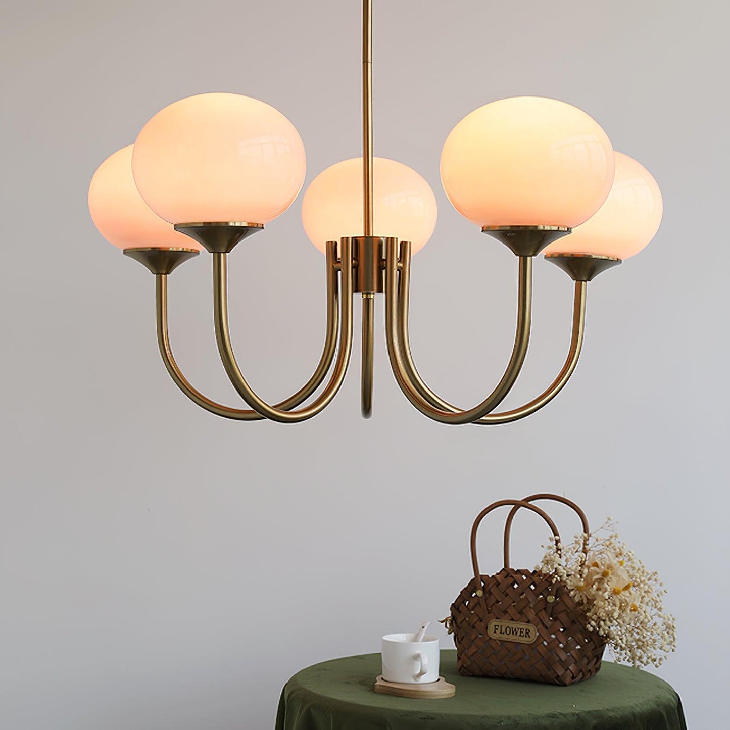 PuffaGlow – Fluffige Deckenleuchte im Marshmallow-Look