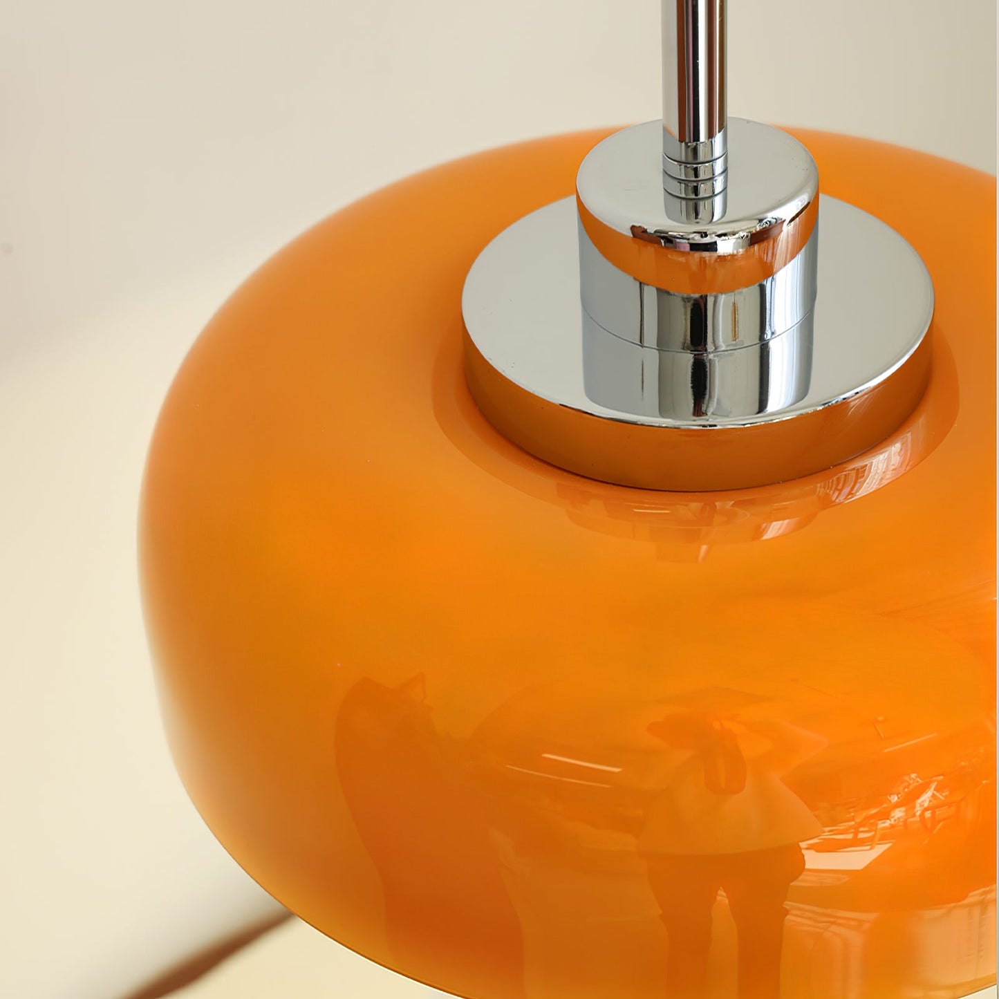 Velina – Retro-Glas-Tischlampe