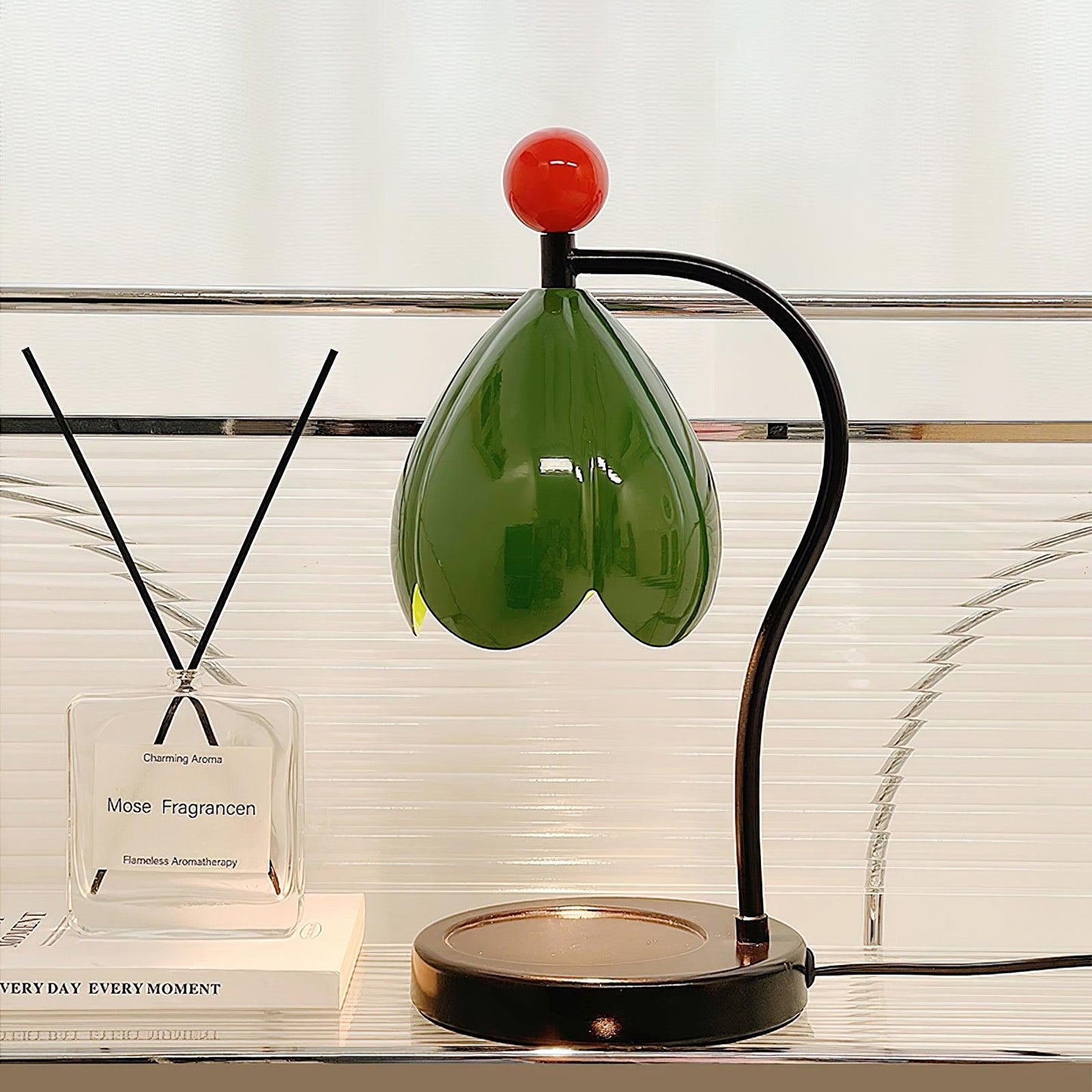 Mira – Schlichte Kerzenwärmer-Lampe
