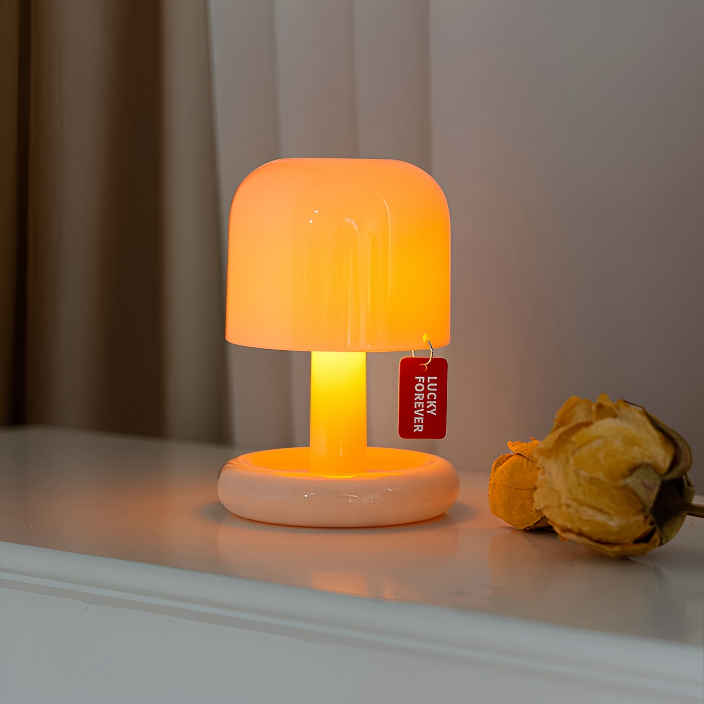 Sonia – Kreative Schreibtisch-Nachtlampe