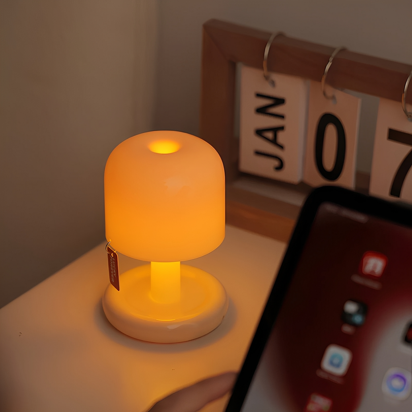 Sonia – Kreative Schreibtisch-Nachtlampe