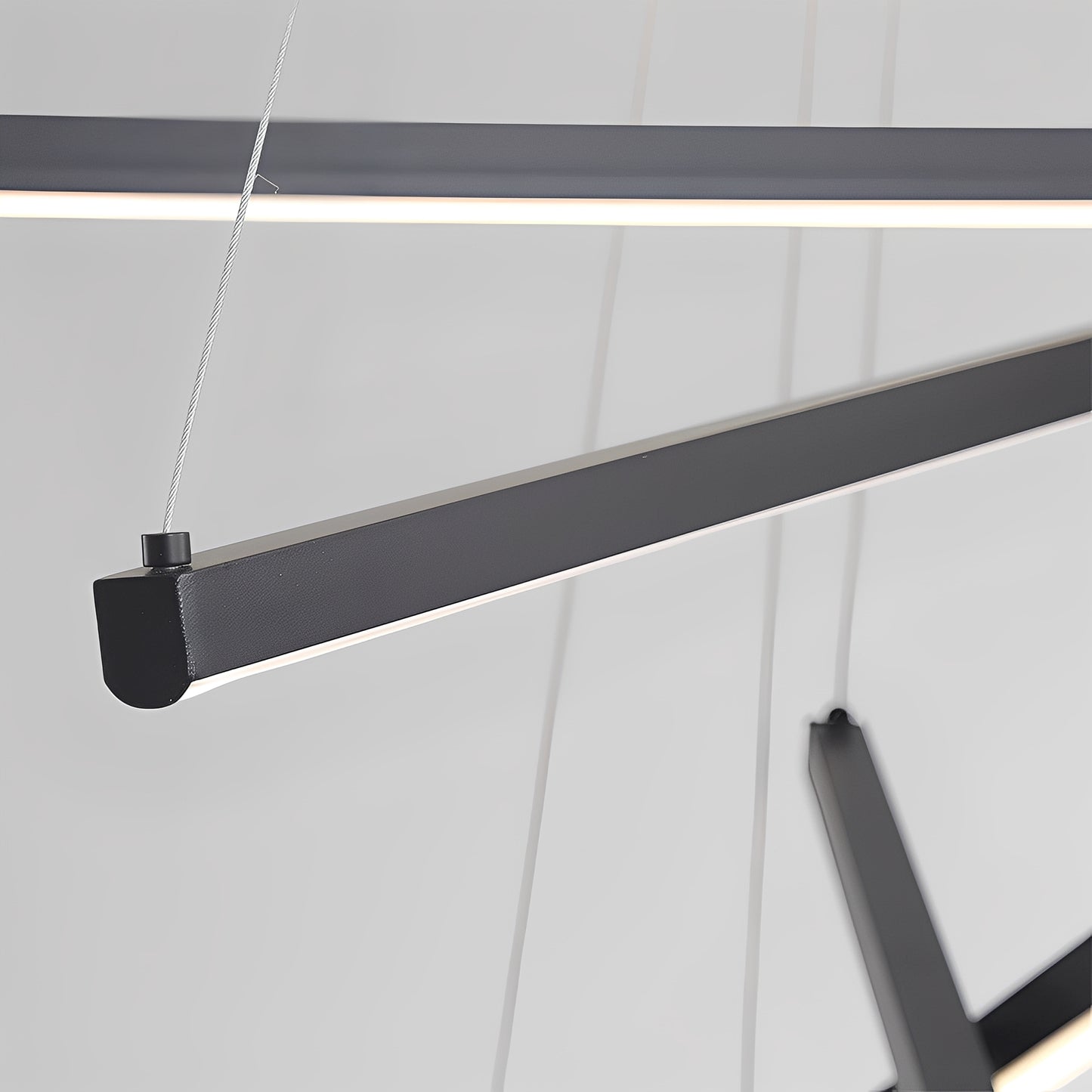 Dante – LED Kreuz Pendelleuchte