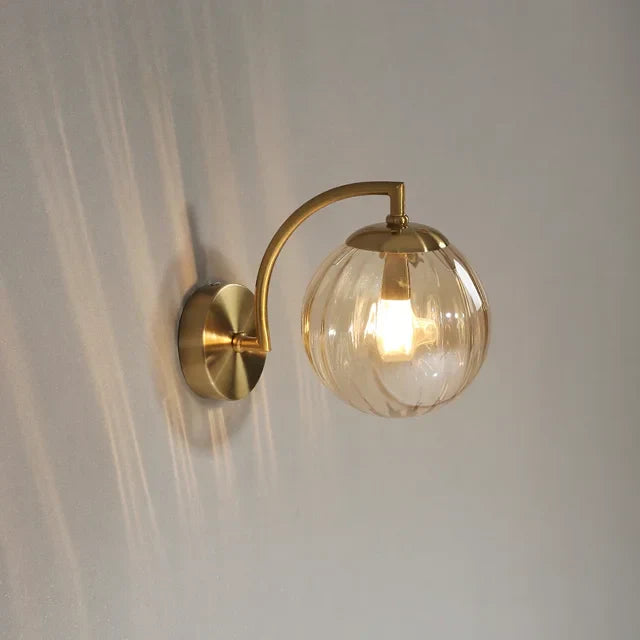 Moderne Glas-Wandleuchte im runden Design