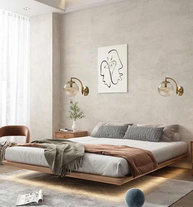 Moderne Glas-Wandleuchte im runden Design