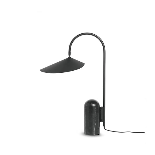Mono – Europäische Tischlampe