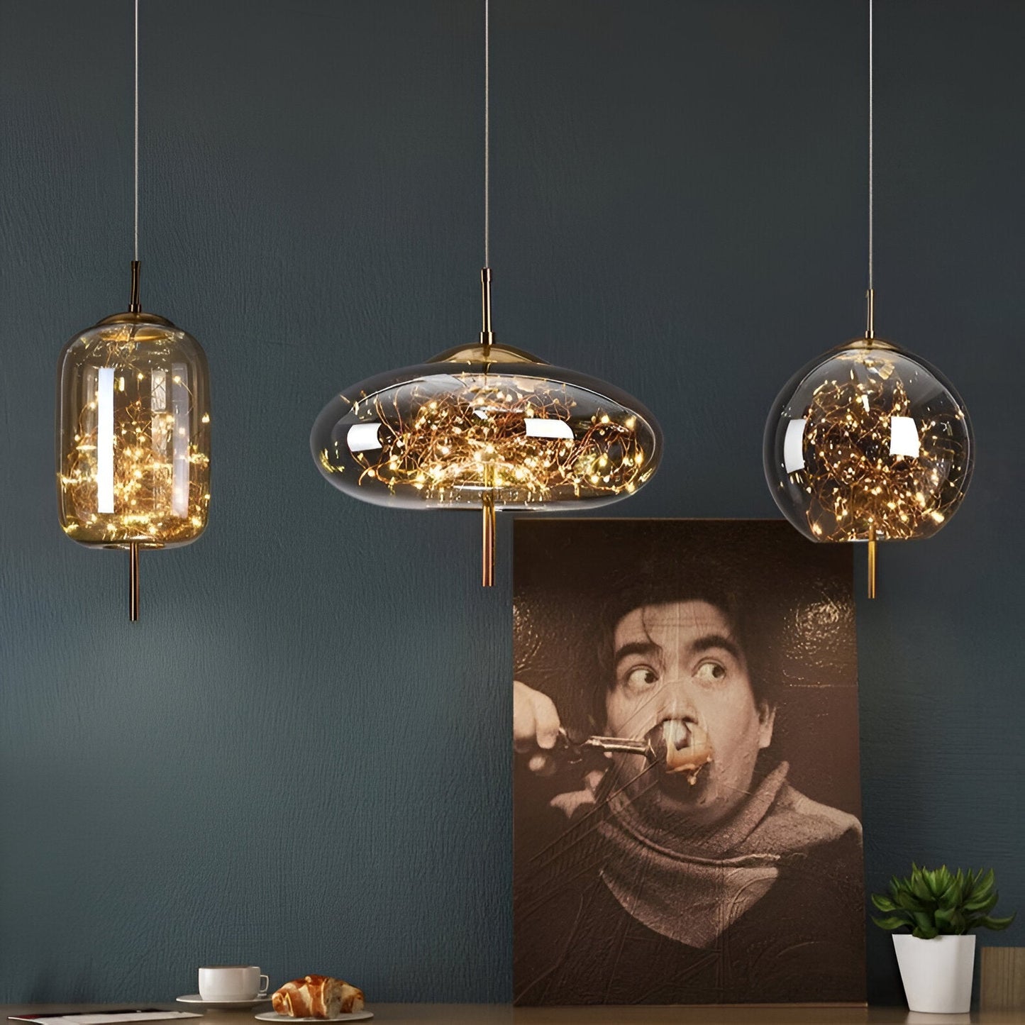 Auren – Minimalistische Glas-Pendelleuchte
