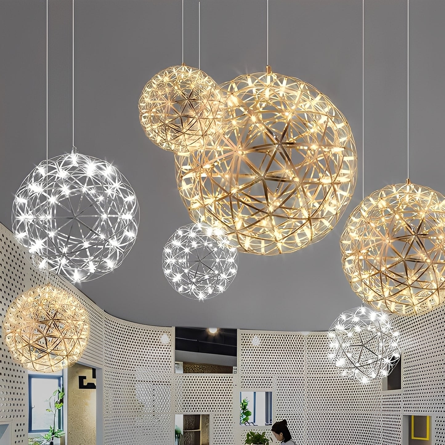 Cassian – Kreativer LED-Kugel-Kronleuchter