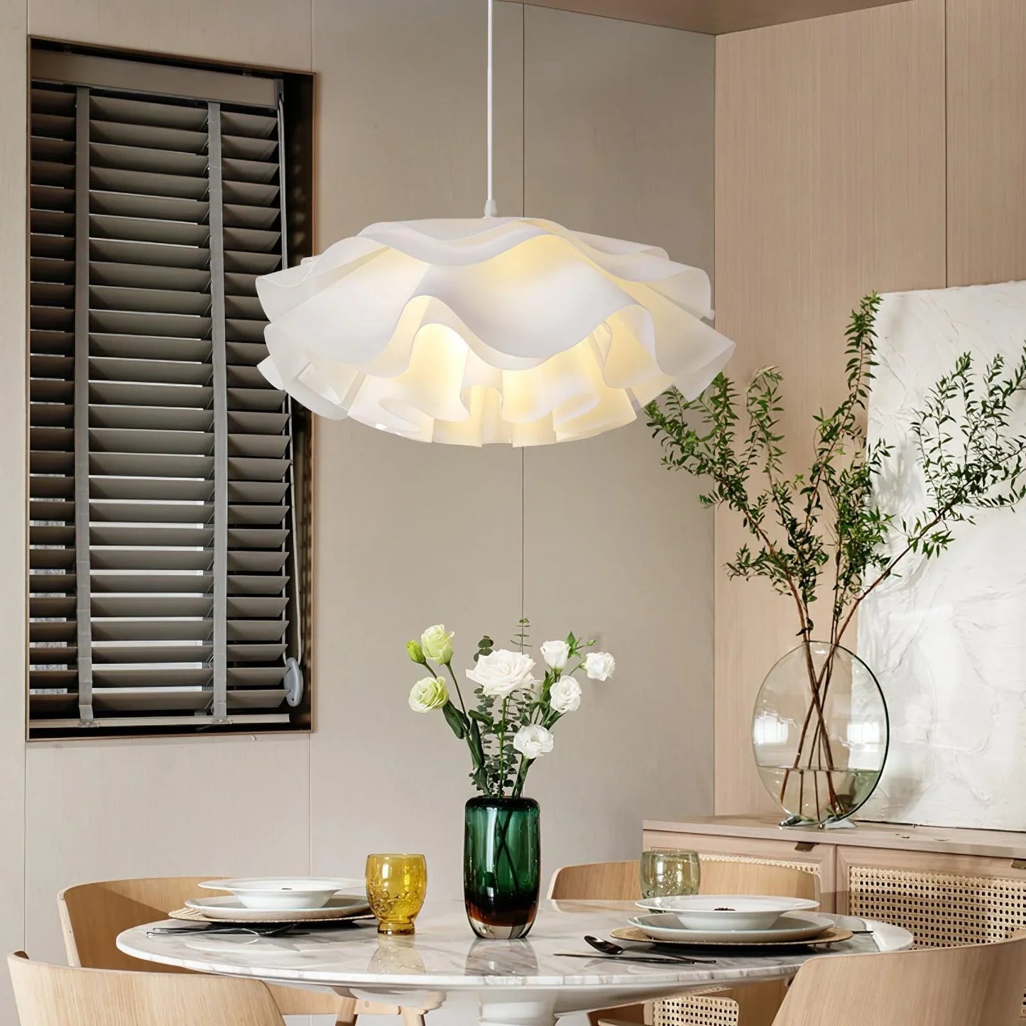 Floréa – Moderne Minimalistische Blumen-Deckenleuchte