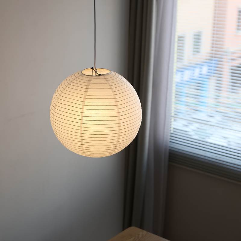 Amaya – Weißer Papierlampenschirm im modernen Design