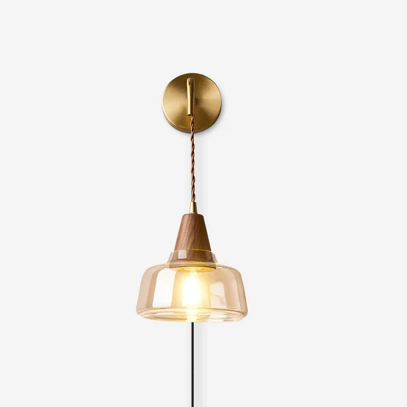 Cyril – Wandleuchte mit Stecker