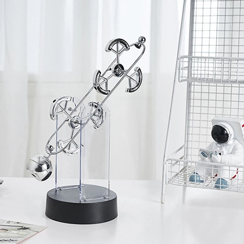 OrbitBalance – Pendelspiel als Schreibtischdeko