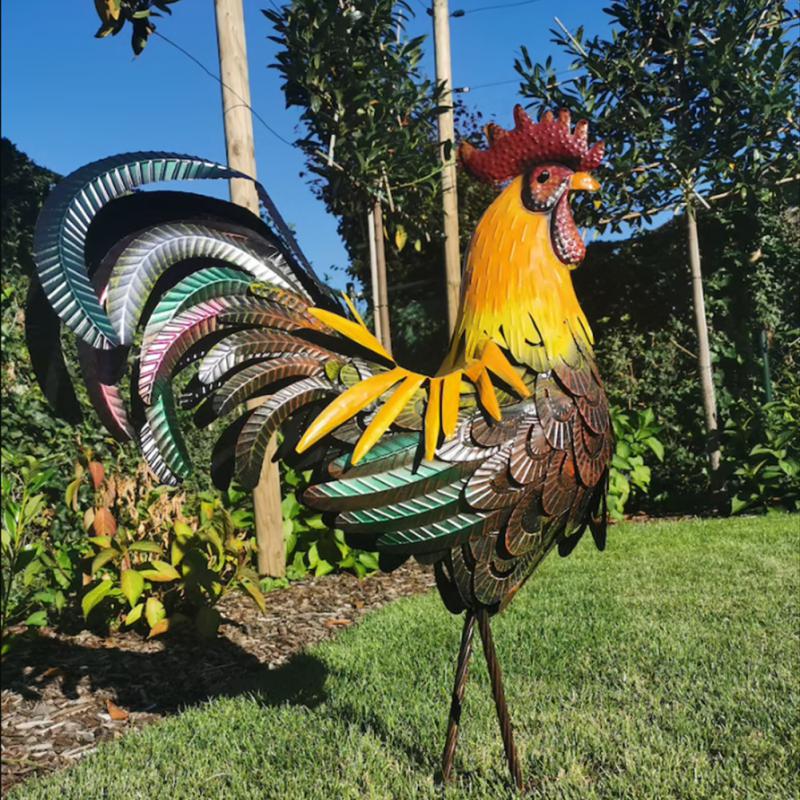 SolarRooster – Metall-Deko mit Licht für Gartenfreude