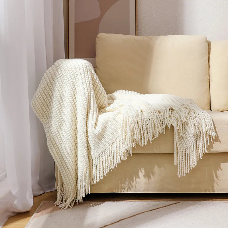 Amaya – Wohndecke für Sofa & Büro