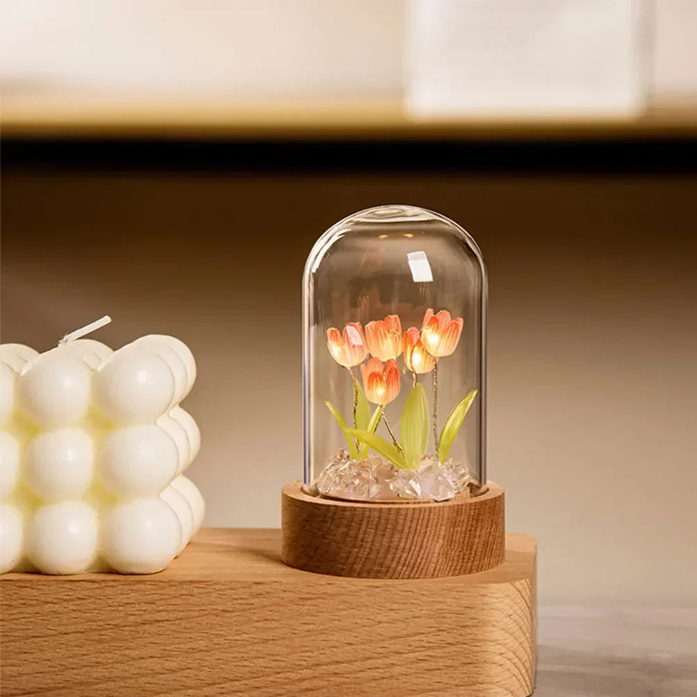 Florina – Handgefertigte LED-Tulpenlampe mit USB-Anschluss
