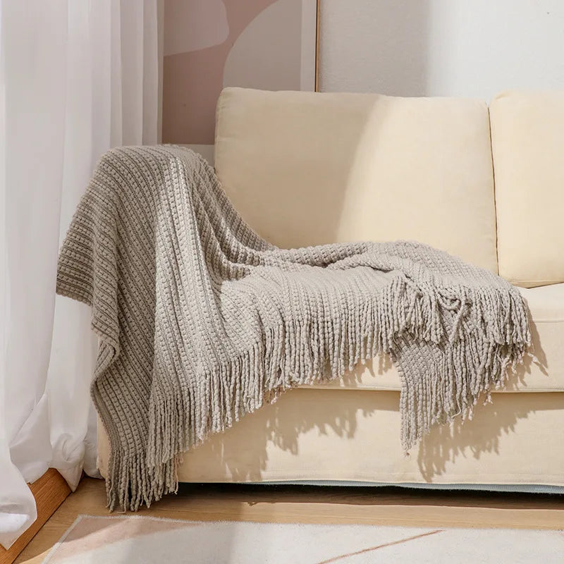 Amaya – Wohndecke für Sofa & Büro