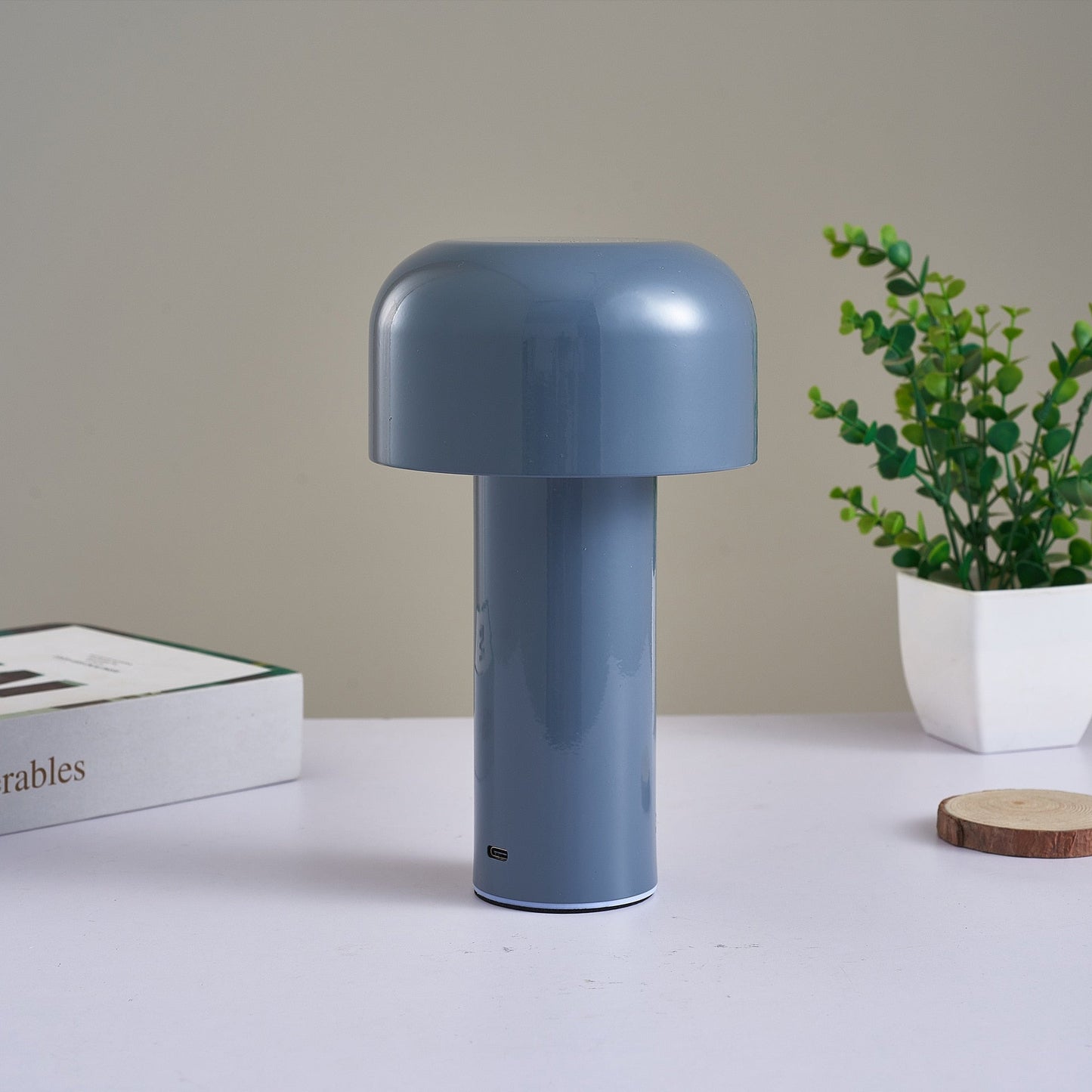 Mira – Metall-Pilzlampe mit Touch-Funktion & USB-Aufladung
