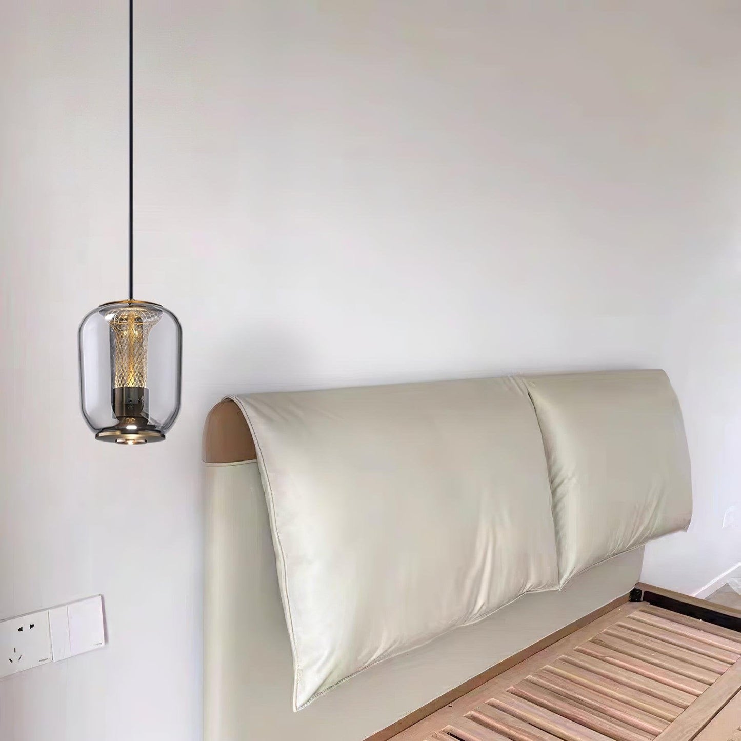 Savanna – Elegante Glas-Pendelleuchte für stilvolle Wohnräume