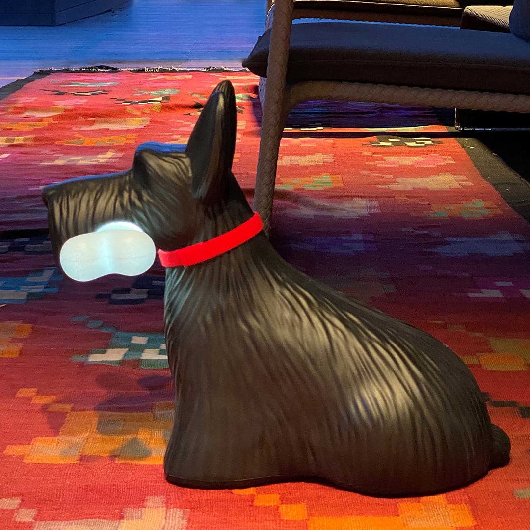 Scottie – Tischlampe aus Harz
