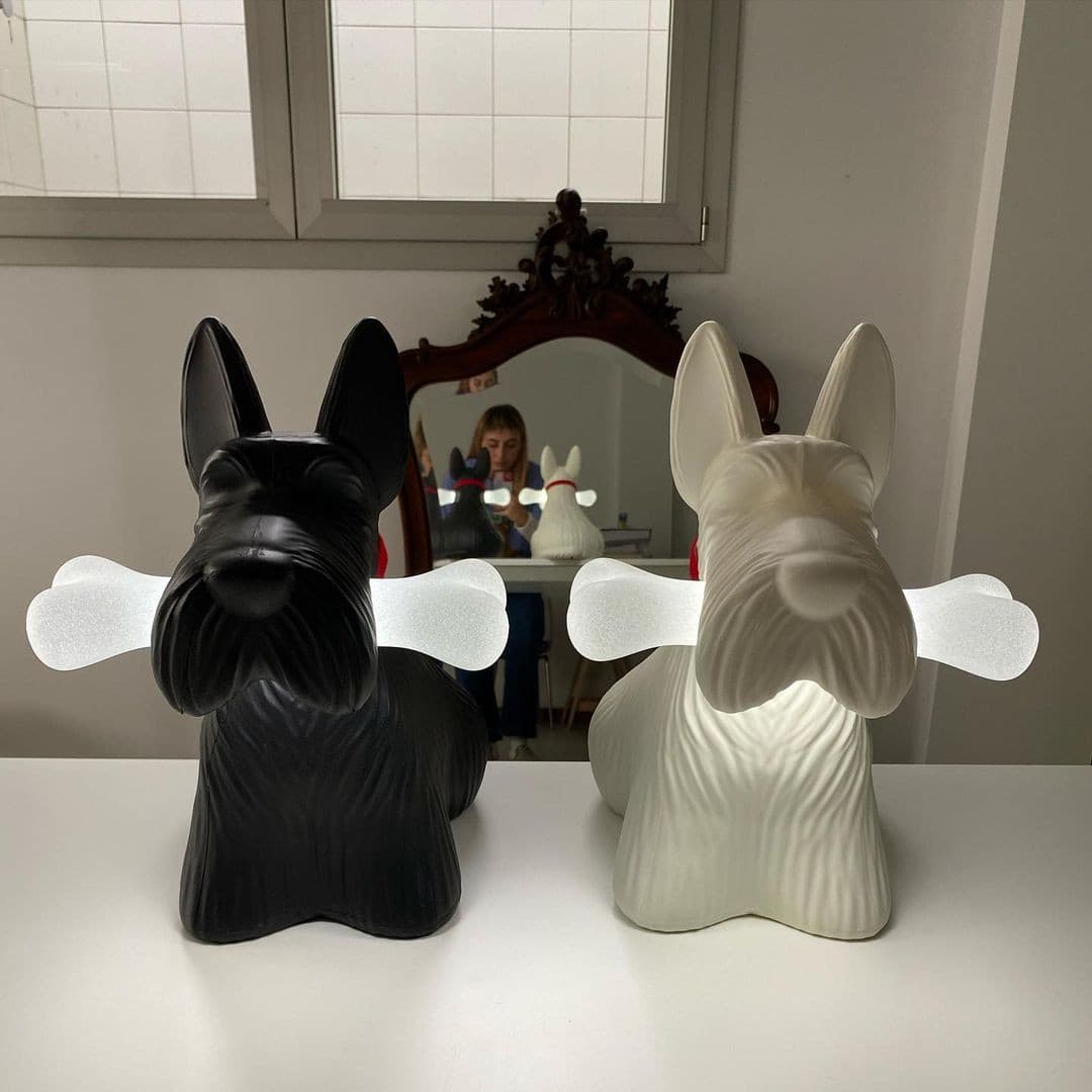Scottie – Tischlampe aus Harz