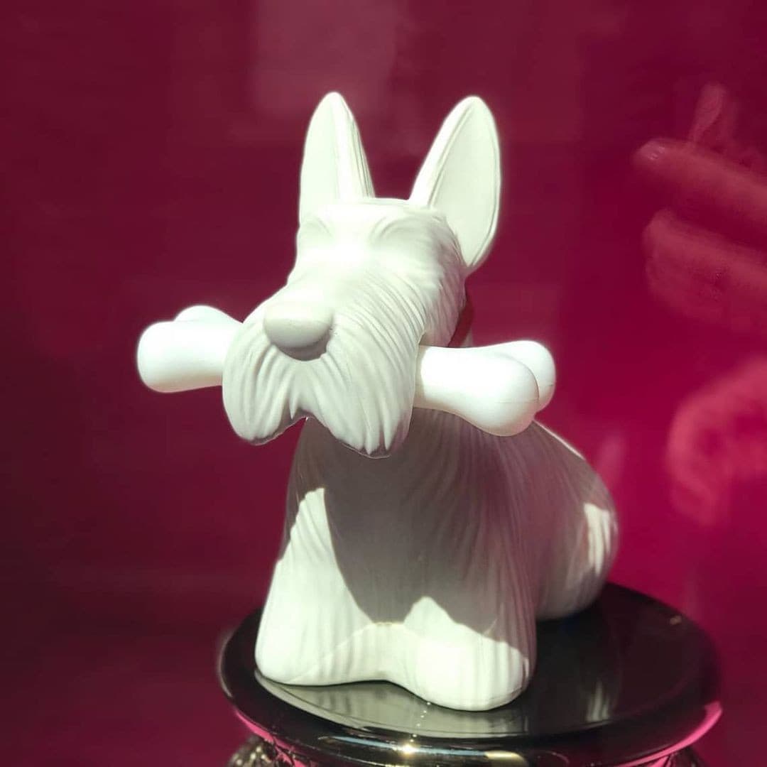 Scottie – Tischlampe aus Harz