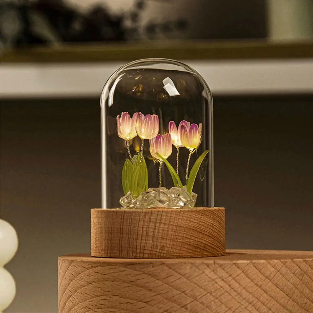 Florina – Handgefertigte LED-Tulpenlampe mit USB-Anschluss