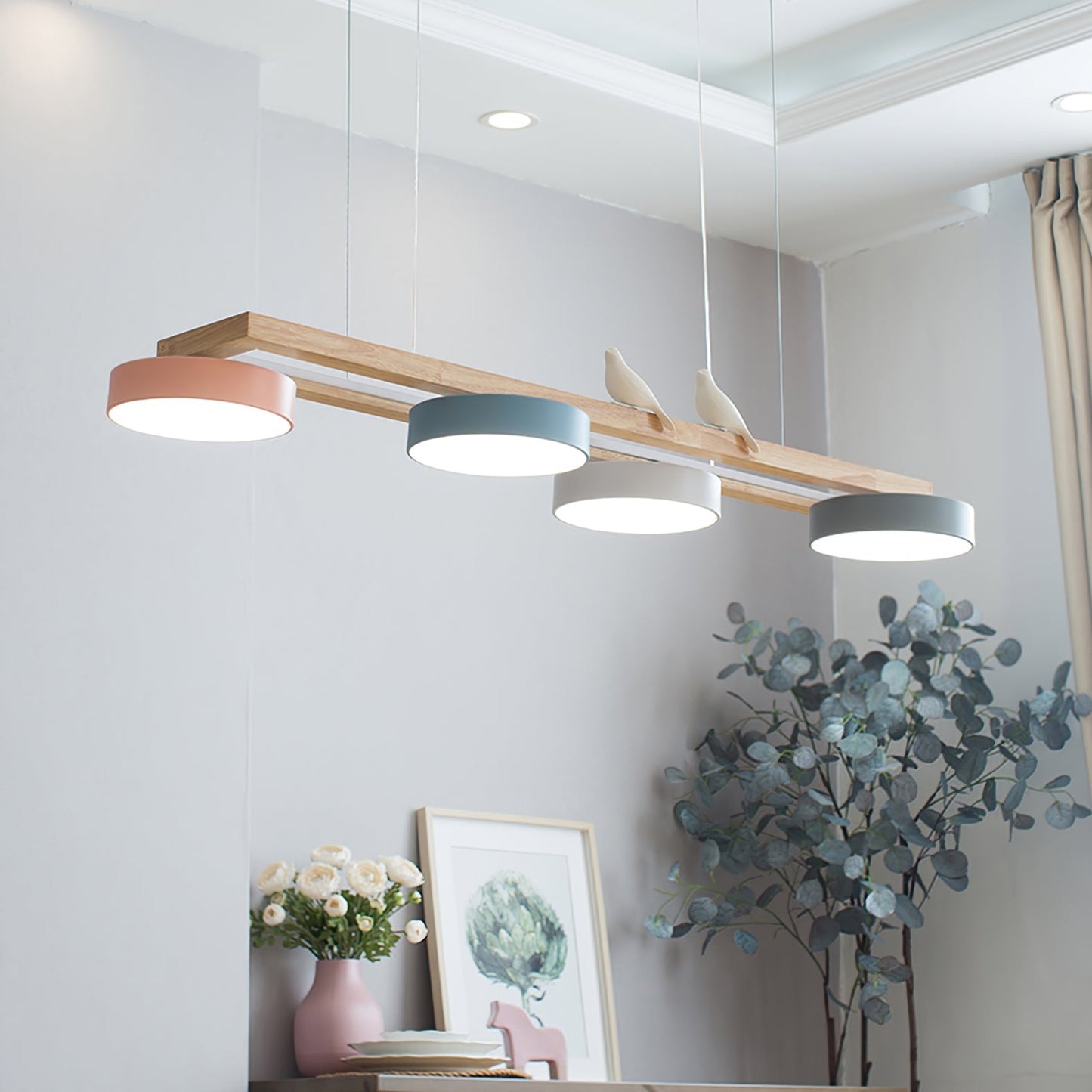 Elian – Moderner LED-Kronleuchter aus Massivholz