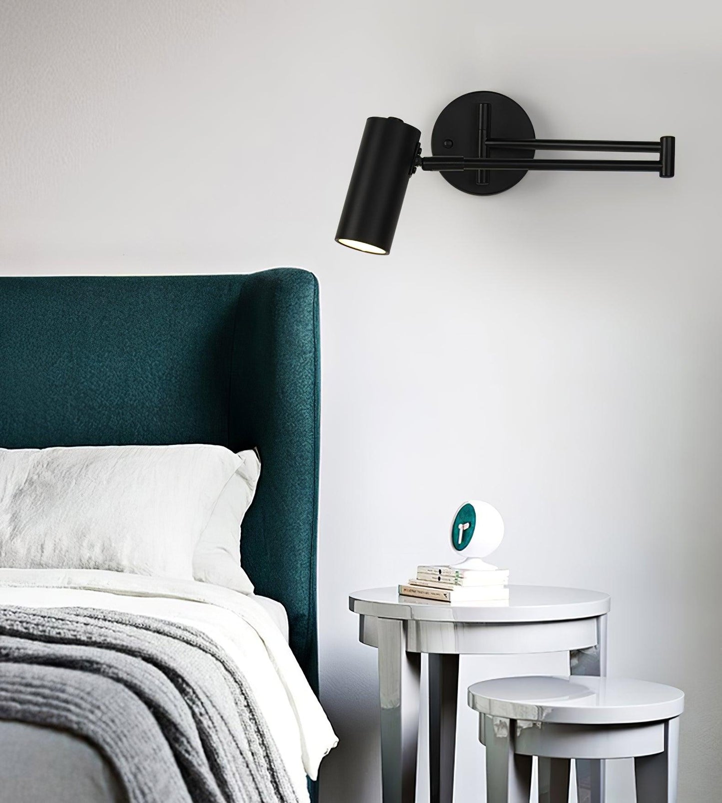 Lina – Verstellbare Wandleuchte mit Schwenkarm im modernen Design