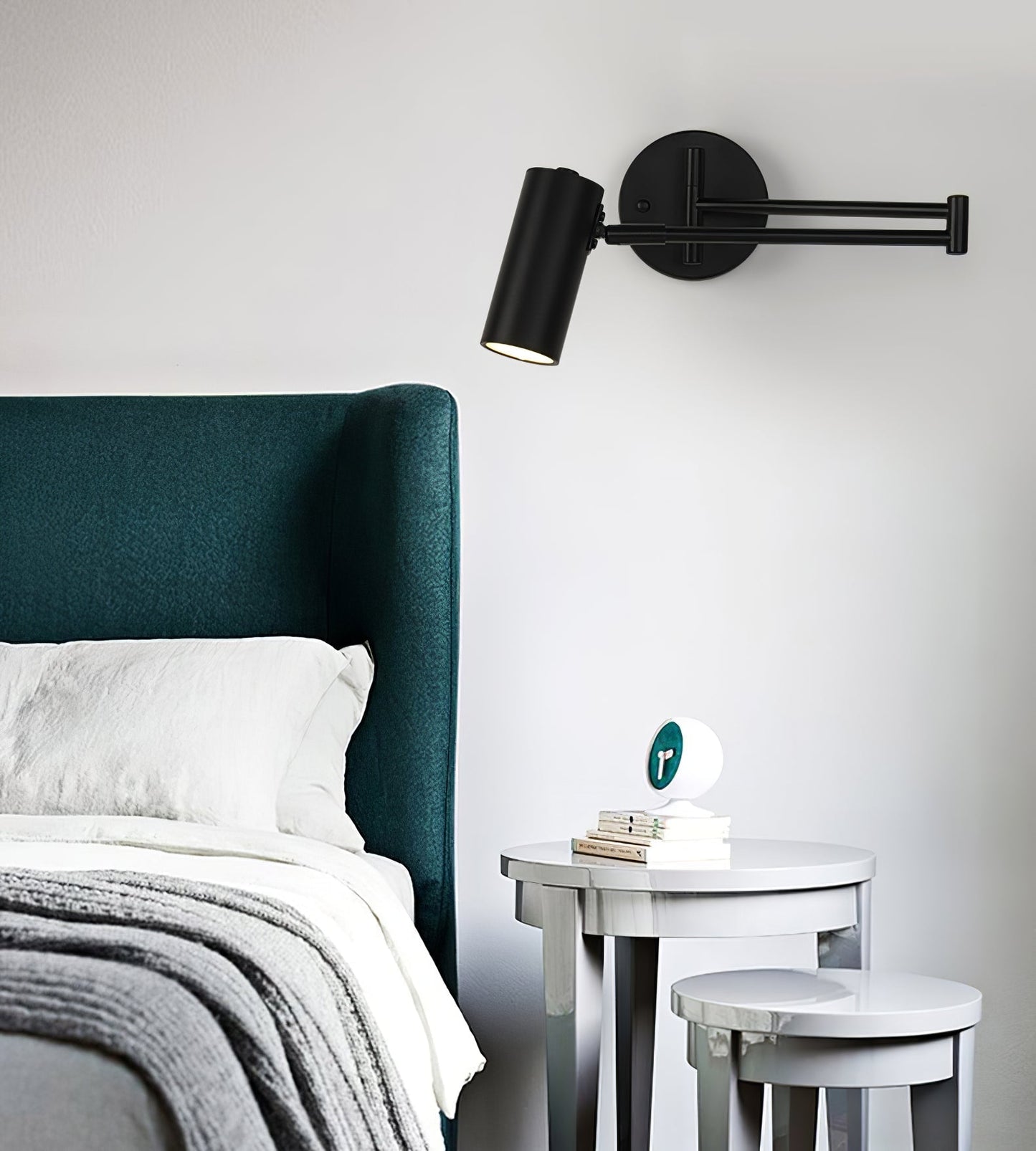 Lina – Verstellbare Wandleuchte mit Schwenkarm im modernen Design