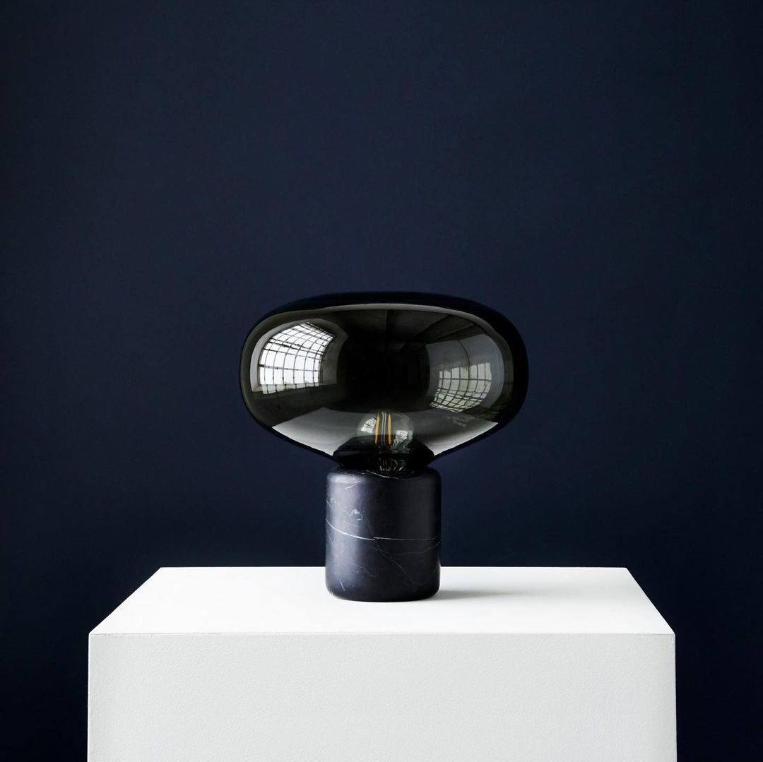 Lin – Glas-Tischlampe im Nordischen Design