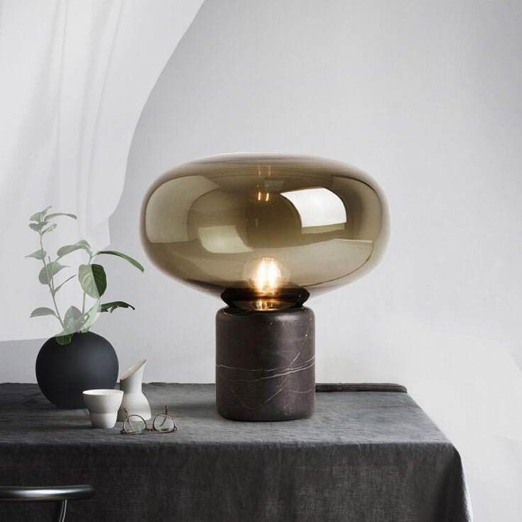 Lin – Glas-Tischlampe im Nordischen Design